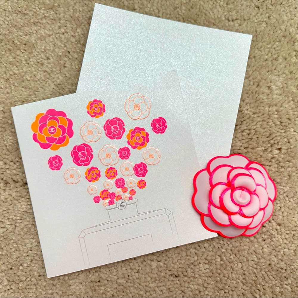 LIMITED EDITION - 2024 CHANEL Mother's Day Packaging